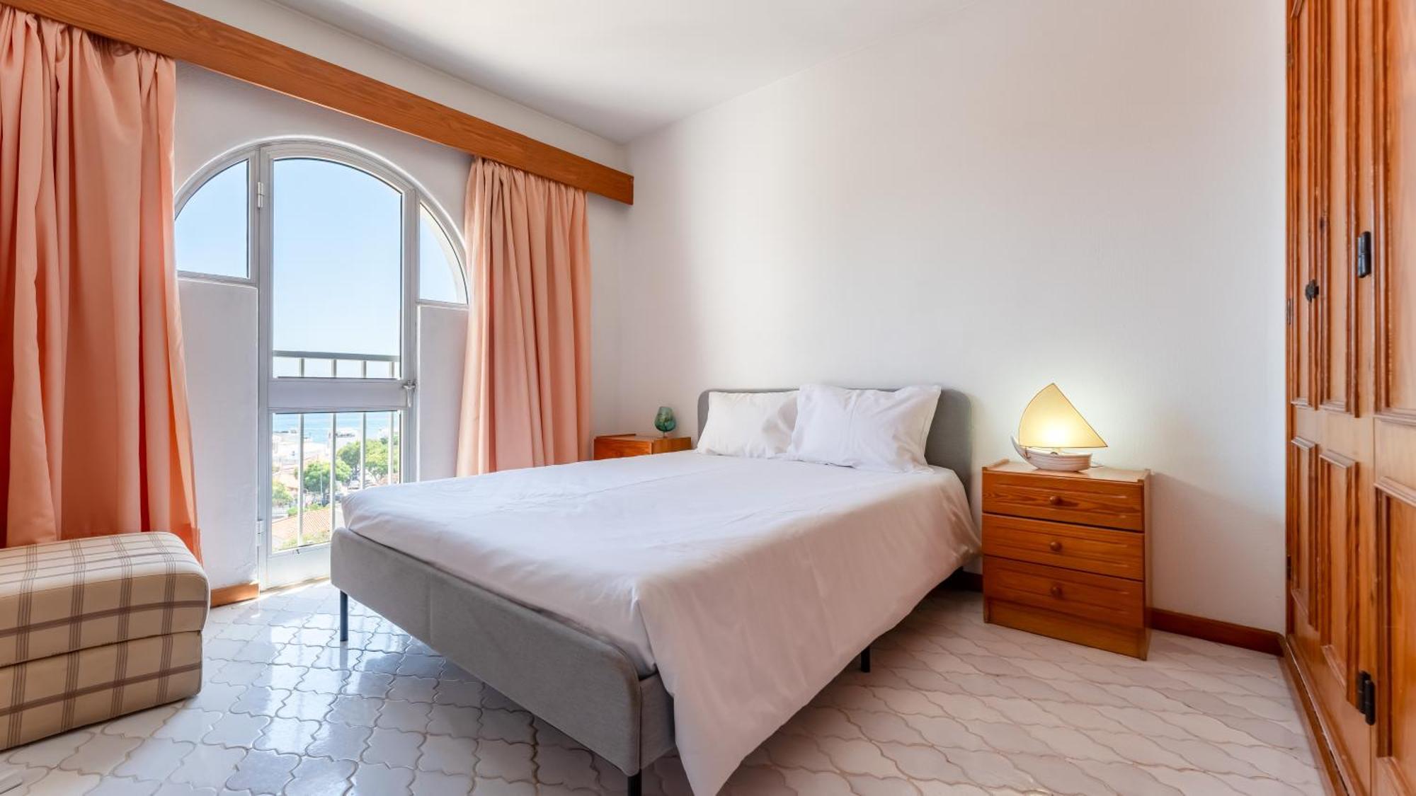 Typical T2 In Albufeira W/ Balcony By Lovelystay Eksteriør billede